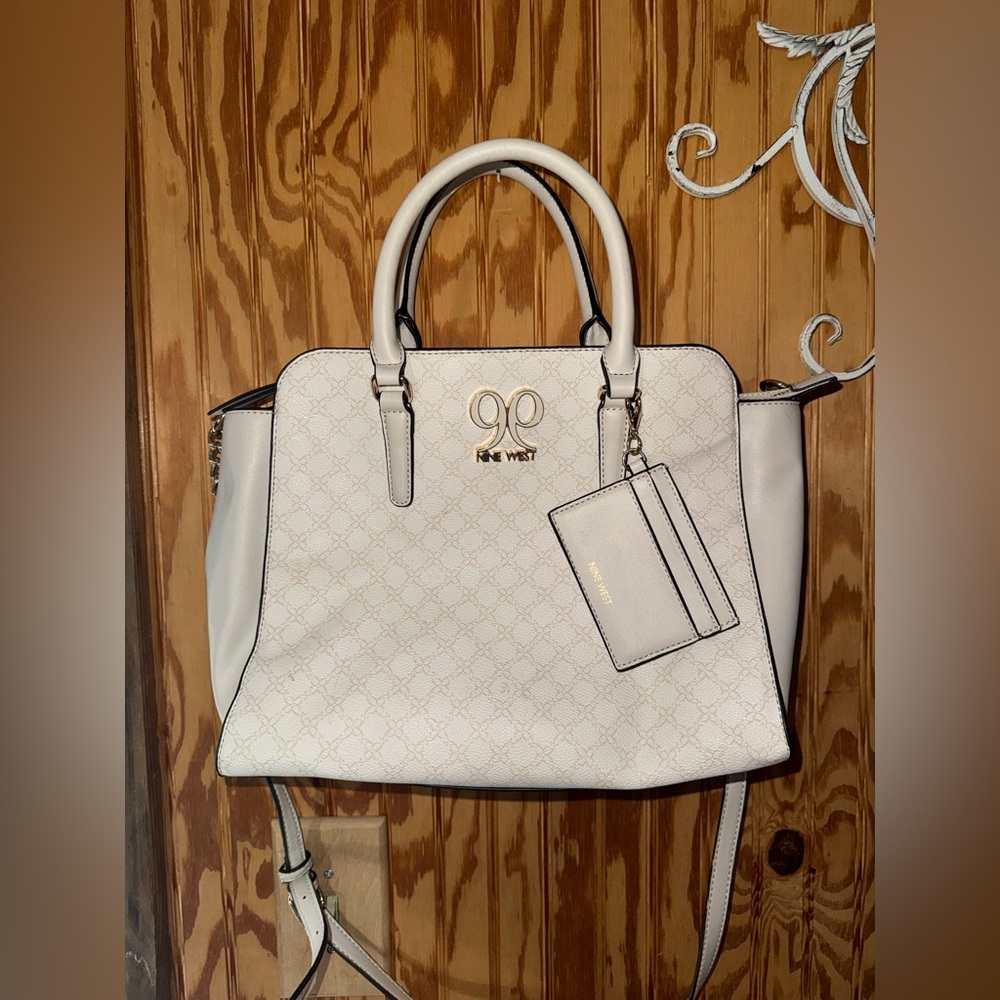 Nine West Shoulder Bag